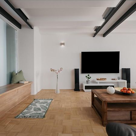 Dot 3 Bdr Apartment With Tyn Cathedral View & Ac Praha Eksteriør bilde