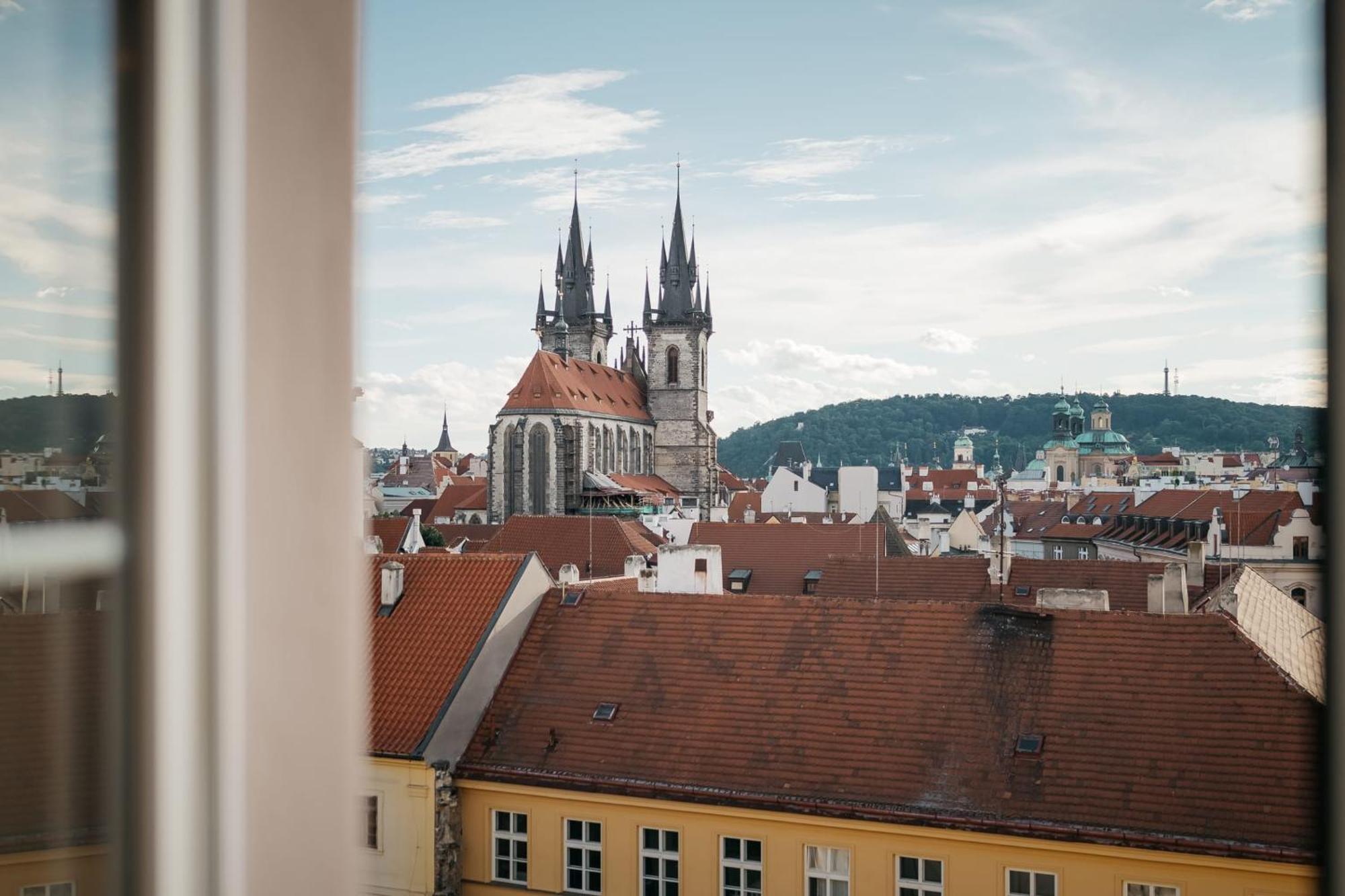 Dot 3 Bdr Apartment With Tyn Cathedral View & Ac Praha Eksteriør bilde